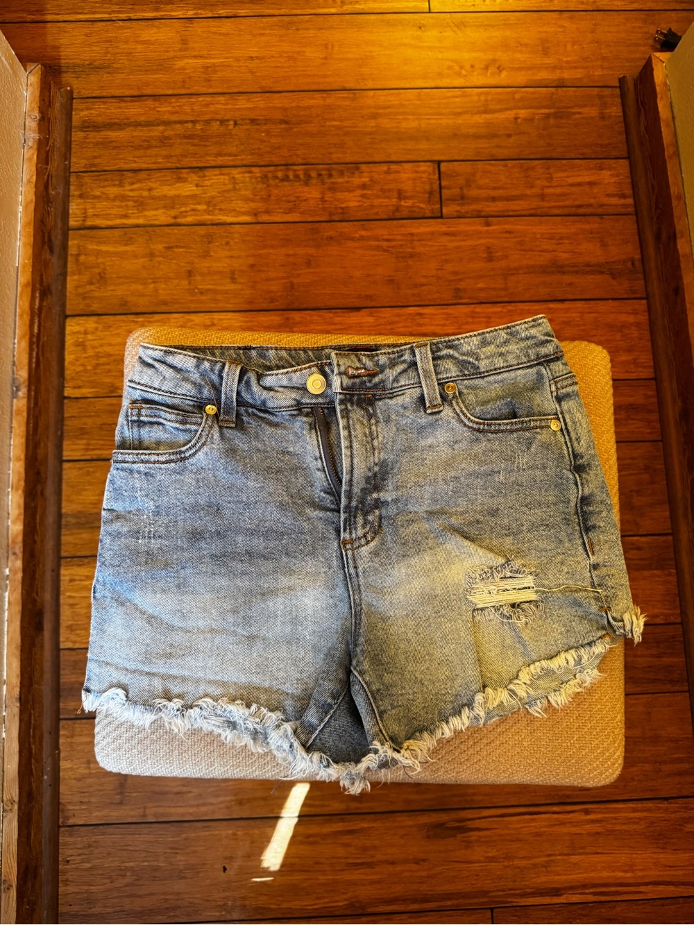 BCBG Denim Frayed Hem Women's Shorts - Light Blue